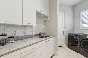 9 Catalonia Dr, Westlake, TX 76262 - Photo 21