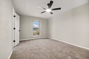 626 Bradfield Dr, Garland, TX 75042 - Photo 11