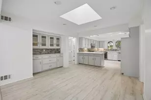 6218 Stonehill Dr, Dallas, TX 75254 - Photo 11