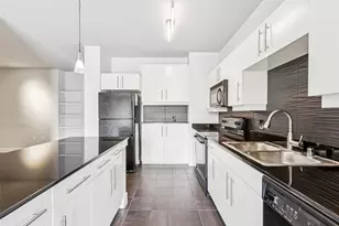 4414 Cedar Springs Rd, Dallas, TX 75219 - Photo 3