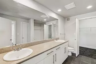 4414 Cedar Springs Rd, Dallas, TX 75219 - Photo 11