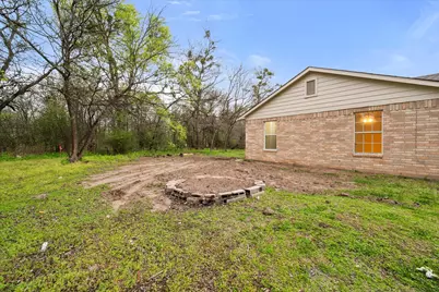 900 S 3rd Avenue E, Dawson, TX 76639 - Photo 11