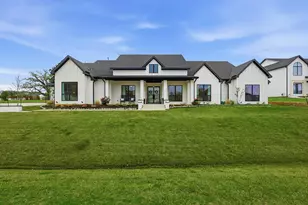 4304 Belle Dr, Flower Mound, TX 75022 - Photo 1