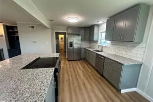 1803 Alexander, Sherman, TX 75092 - Photo 7