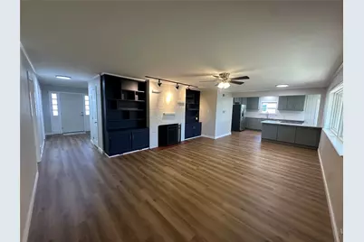 1803 Alexander, Sherman, TX 75092 - Photo 3