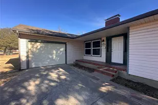 1803 Alexander, Sherman, TX 75092 - Photo 3