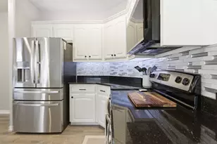 10928 Middleglen Rd, Fort Worth, TX 76052 - Photo 13