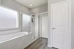 10928 Middleglen Rd, Fort Worth, TX 76052 - Photo 19