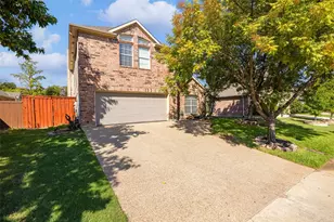 9427 Vista Cir, Irving, TX 75063 - Photo 3