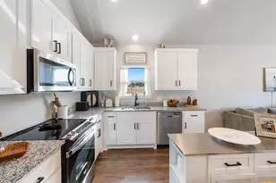 301 Paschall Blvd, Mabank, TX 75147 - Photo 9