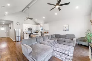 301 Paschall Blvd, Mabank, TX 75147 - Photo 5