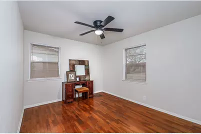 4916 Susan Lee Lane, North Richland Hills, TX 76180 - Photo 9