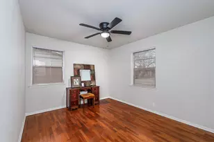 4916 Susan Lee Ln, North Richland Hills, TX 76180 - Photo 9