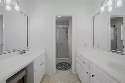 718 Kiowa Drive W, Lake Kiowa, TX 76240 - Photo 19