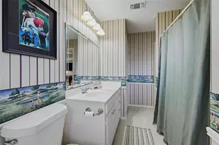 718 Kiowa Dr W, Lake Kiowa, TX 76240 - Photo 27