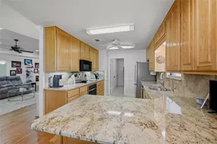 718 Kiowa Dr W, Lake Kiowa, TX 76240 - Photo 11