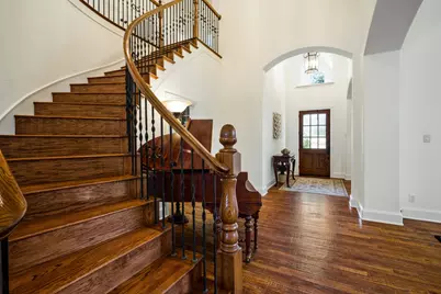 904 Sir Constantine Drive, Lewisville, TX 75056 - Photo 7