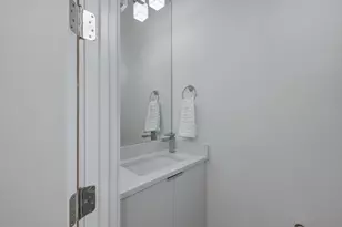 5734 Oram St, Dallas, TX 75206 - Photo 15