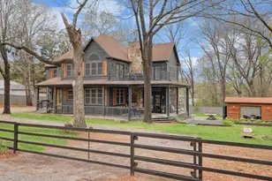 223 Oklahoma Ave, Pottsboro, TX 75076 - Photo 5