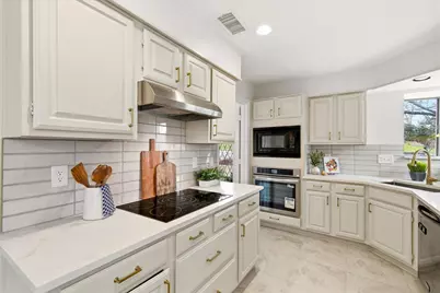 2722 Gold Rush Lane, Carrollton, TX 75007 - Photo 11