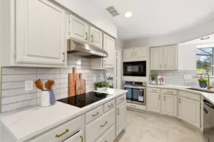 2722 Gold Rush Ln, Carrollton, TX 75007 - Photo 11