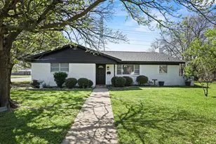 7332 Deville Dr, North Richland Hills, TX 76180 - Photo 1