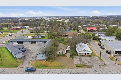 1102 Washington Street, Stephenville, TX 76401 - Photo 5