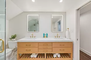 7853 El Pensador Dr, Dallas, TX 75248 - Photo 9