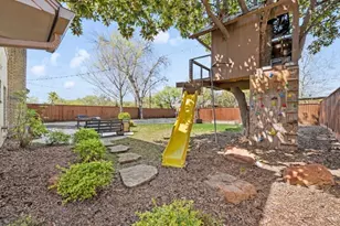 7853 El Pensador Dr, Dallas, TX 75248 - Photo 15