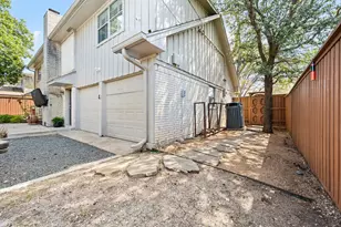 7853 El Pensador Dr, Dallas, TX 75248 - Photo 33