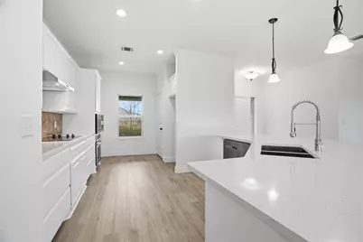 1412 Wedgewood Drive, Cleburne, TX 76033 - Photo 9