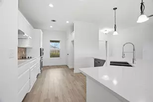 1412 Wedgewood Dr, Cleburne, TX 76033 - Photo 9