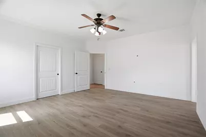 1412 Wedgewood Drive, Cleburne, TX 76033 - Photo 15