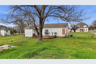 111 E Main Street, Gunter, TX 75058 - Photo 29