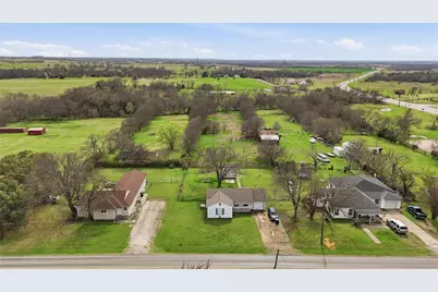 111 E Main Street, Gunter, TX 75058 - Photo 3