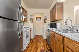 8521 Holly St, Frisco, TX 75034 - Photo 9