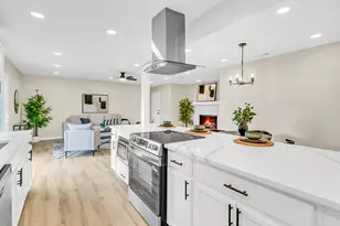 9131 High Plain Ln, Dallas, TX 75249 - Photo 11