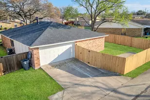 9131 High Plain Ln, Dallas, TX 75249 - Photo 31