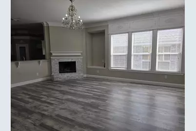 460 Cranbrook Lane, Grand Prairie, TX 75052 - Photo 3