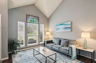 2047 Wanderlust Dr, Lewisville, TX 75067 - Photo 5