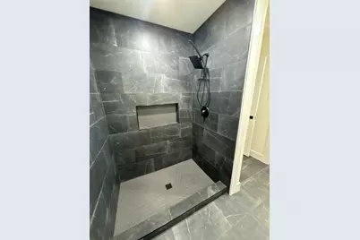 301 E 14th Avenue, Corsicana, TX 75110 - Photo 15