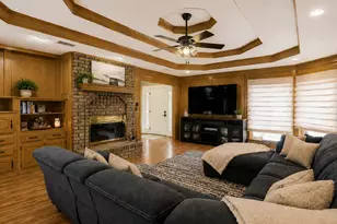 813 Shady Creek Dr, Kennedale, TX 76060 - Photo 5