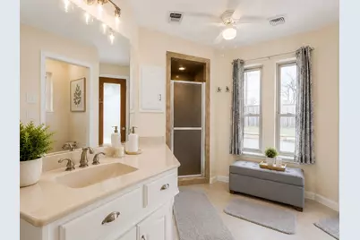 813 Shady Creek Drive, Kennedale, TX 76060 - Photo 11