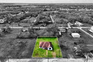 308 S Herman St, Mexia, TX 76667 - Photo 5