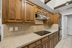 6453 Cedar Hollow Dr, Dallas, TX 75248 - Photo 13