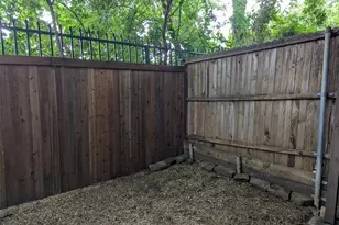 7522 Holly Hill Dr, Dallas, TX 75231 - Photo 11