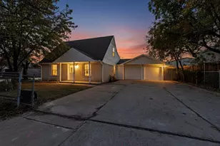 14024 Horseshoe Trail, Balch Springs, TX 75180 - Photo 3