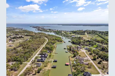 305 Canal Street, Corsicana, TX 75109 - Photo 3