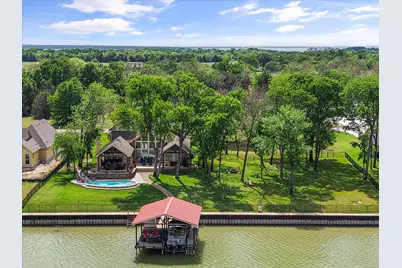 305 Canal Street, Corsicana, TX 75109 - Photo 3