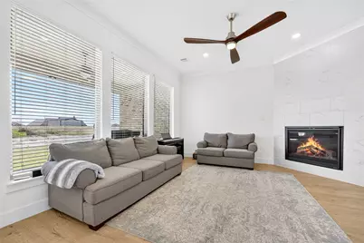 209 Basalt Lane, Reno, TX 76020 - Photo 15